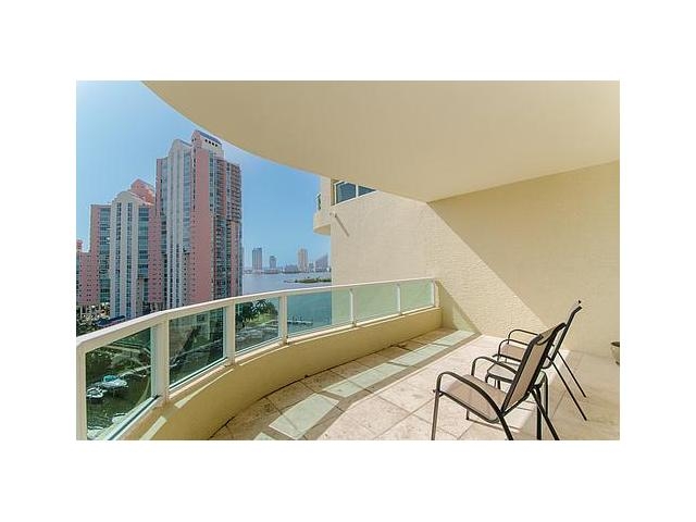 3340 NE 190 ST # 1404, Miami, FL 33180