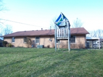 2744 Corlington Dr, Dayton, OH 45440