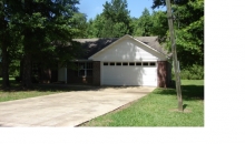 1583 Horseshoe Cir Starkville, MS 39759