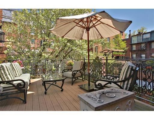 W Cedar St, Boston, MA 02108