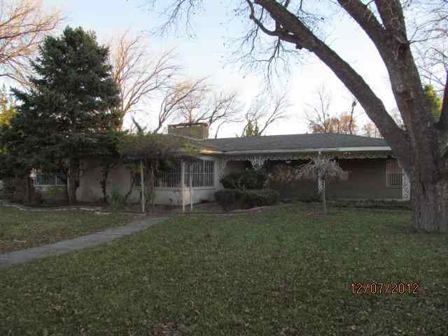 403 W Riverside Dr, Carlsbad, NM 88220