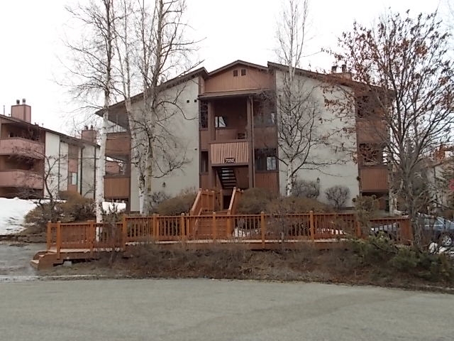 7252 Foxridge Circle Unit 11-d, Anchorage, AK 99518