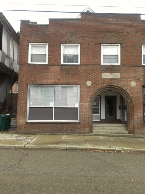 106 N McKean St, Butler, PA 16001