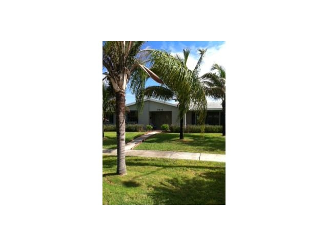 9845 PALMETTO CLUB, Miami, FL 33157