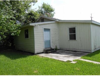 221 Brooklyn Ave, Houma, LA 70364