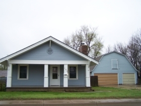705 W Towanda Ave, El Dorado, KS 67042