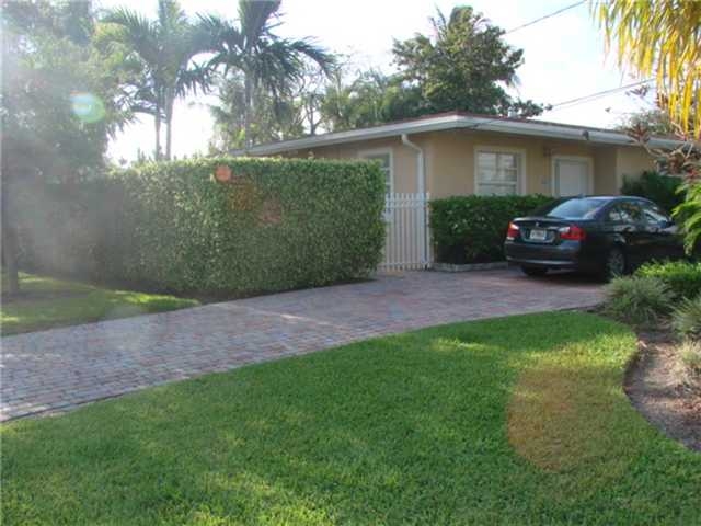 6801 SW 83 PL, Miami, FL 33143