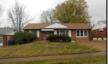 5012 Rockingham Dr Saint Louis, MO 63121