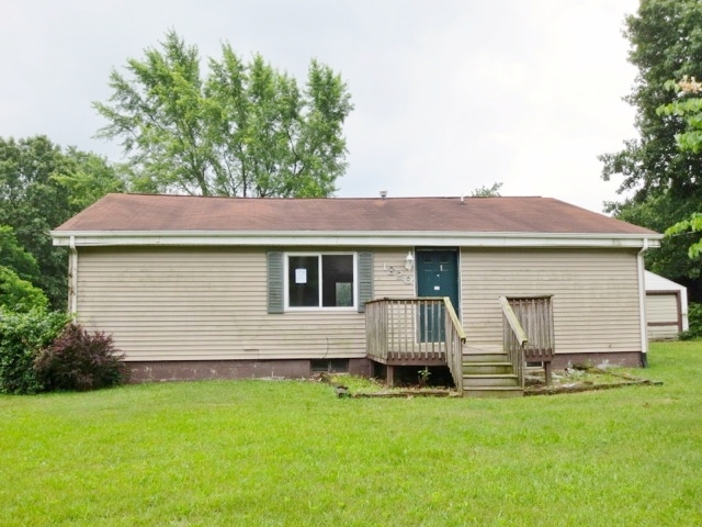 1820 Bell Rd, Niles, MI 49120