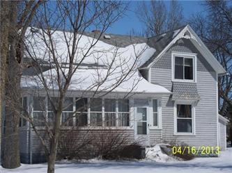 202 Main St, White, SD 57276