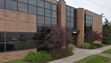 28000 Woodward Ave Royal Oak, MI 48067