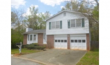 1231 Autumn Hill Ln Stone Mountain, GA 30083