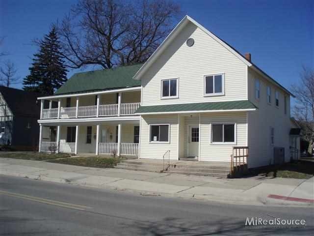 500 502 Vine St, Saint Clair, MI 48079