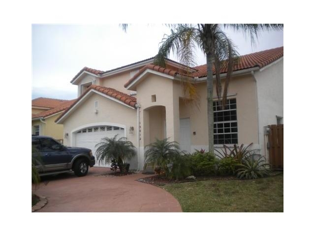 15612 SW 109 TE, Miami, FL 33196