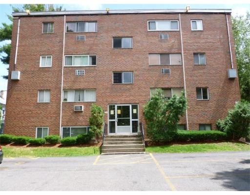 1409 River St #35, Hyde Park, MA 02136