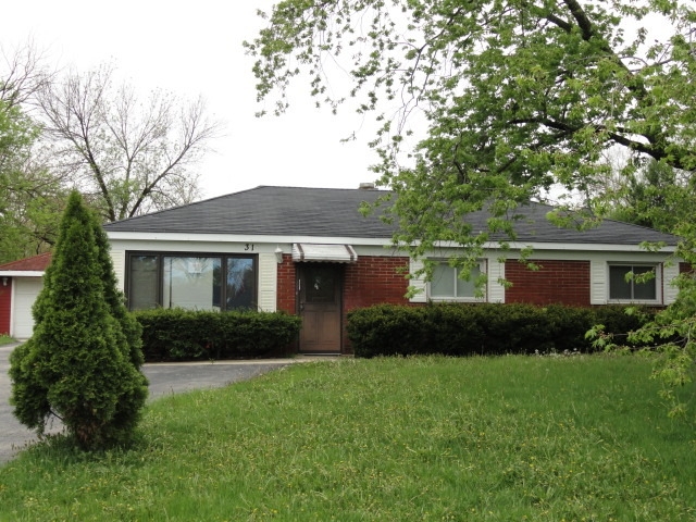 31 E 14th Pl, Lombard, IL 60148
