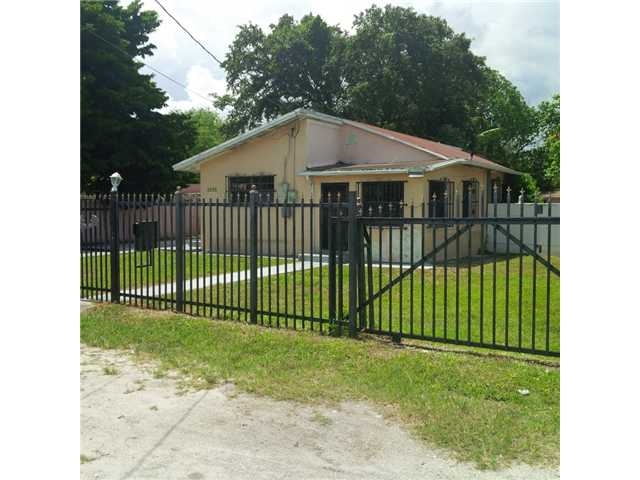 2925 NW 92 ST, Miami, FL 33147