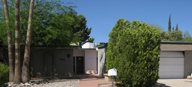 7751 E Waverly St, Tucson, AZ 85715