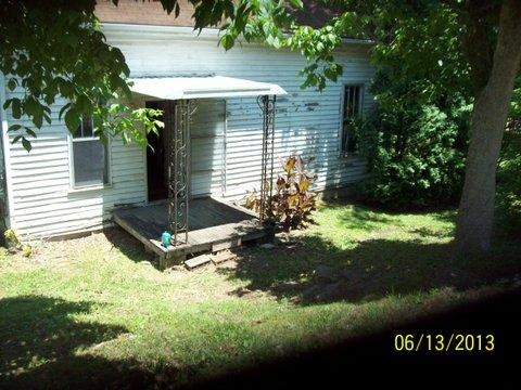 209 E 15th St, Columbia, TN 38401