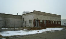 8750 Capital Oak Park, MI 48237