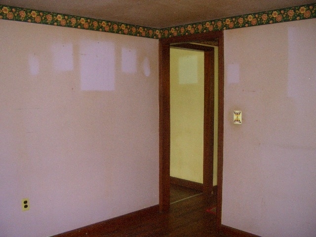 2550 Rugby Rd, Mouth Of Wilson, VA 24363