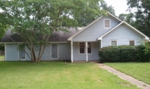 3882 Lost Lake Cir Jackson, MS 39212