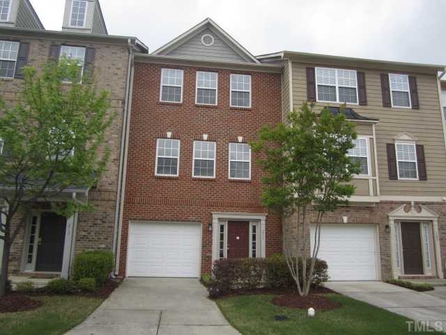 211 Gallent Hedge Trl, Apex, NC 27539