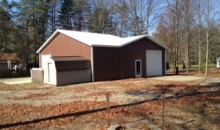 17 W Blakely Rd Sanford, MI 48657