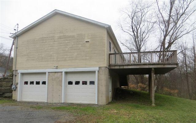 215 Wilbur Ave, Kingston, NY 12401
