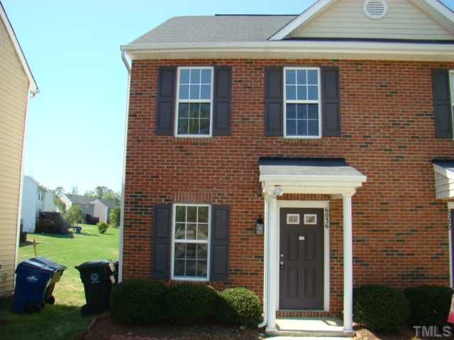 6036 Osprey Cove Dr, Raleigh, NC 27604