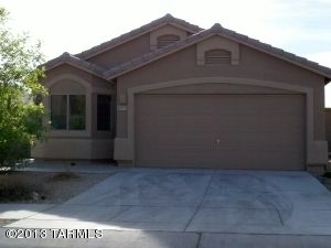 8370 S Hunnic Dr, Tucson, AZ 85747