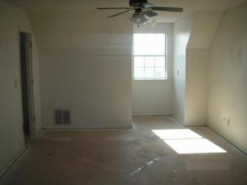 9050 Puddin Ridge Rd, Ozark, AR 72949