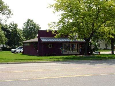 2700 Northeast St., Lansing, MI 48906