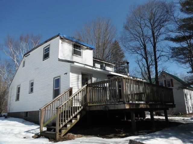 3 Hawthorne St, Plymouth, NH 03264