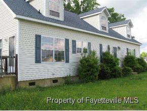 158 Acadiana Rd, Parkton, NC 28371