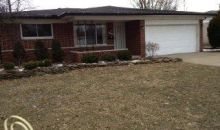 36172 Beverly Dr Sterling Heights, MI 48310