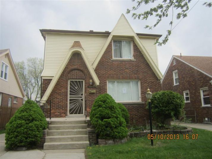 14490 Eastburn, Detroit, MI 48205