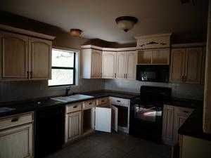 2 Eagle Dr, Eureka Springs, AR 72631