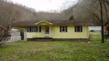 1753 STEPHENS BR Prestonsburg, KY 41653