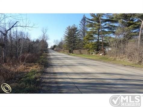 8822 BROOKVILLE RD, Plymouth, MI 48170