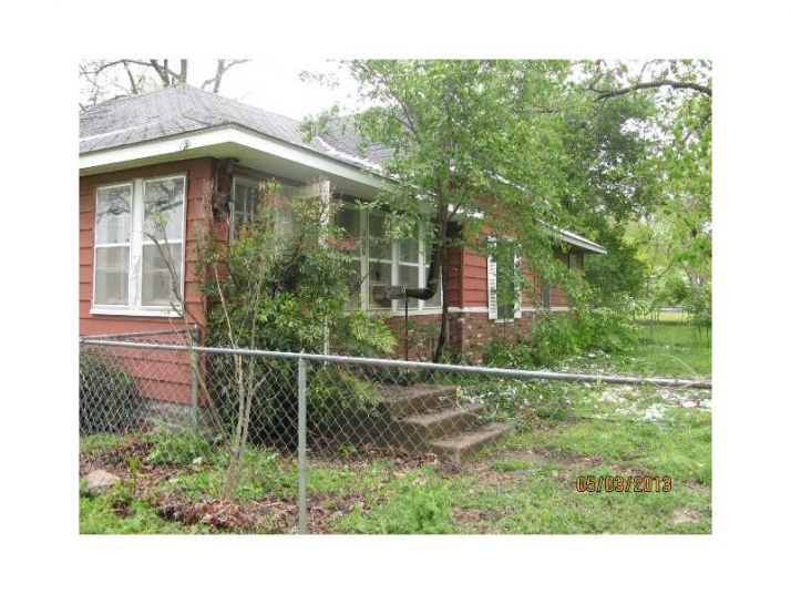 366 Spring Ave, Decatur, AR 72722