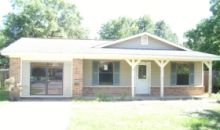 8407 Neptune Avenue Ocean Springs, MS 39564