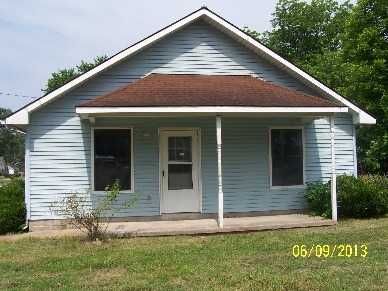 785 Bates St, Batesville, AR 72501