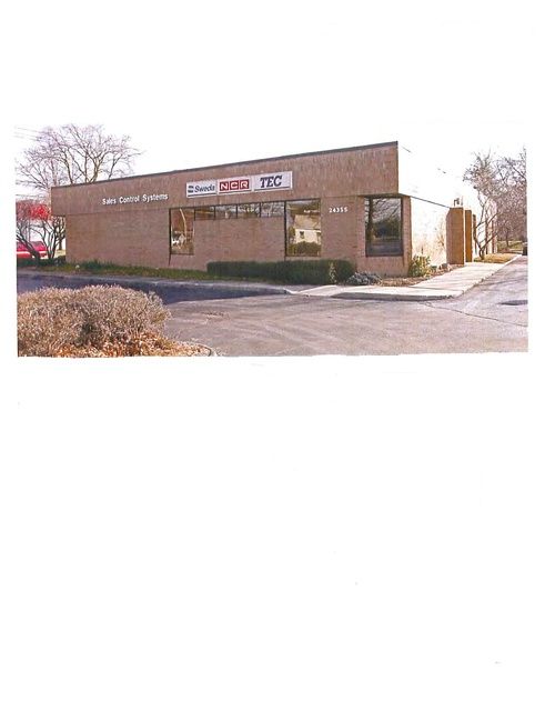 24355 W Ten Mile Road, Southfield, MI 48034