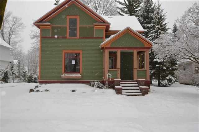 214 S Bailey St, Cheboygan, MI 49721