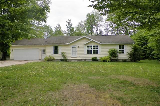 7260 Timber Lane, Cheboygan, MI 49721