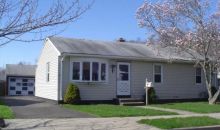 101 Laura Ln East Haven, CT 06512