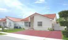 2472 W 73 PL Hialeah, FL 33016