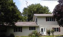 602 Houston St Pleasant Hill, IL 62366