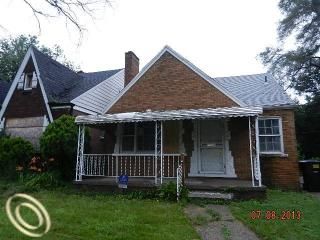 18566 Hull St, Highland Park, MI 48203